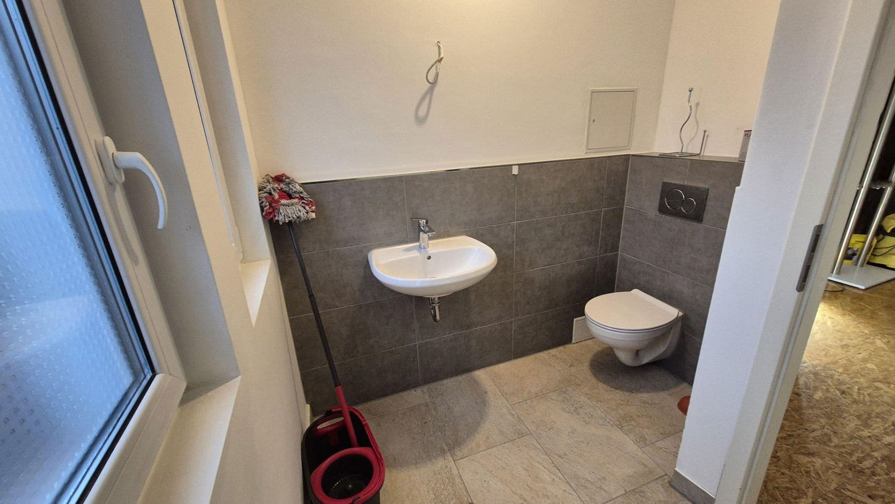 2 bedroom with open-plan kitchen flat to rent, 105 m², Worms, Rhineland-Palatinate 2 bedroom with open-plan kitchen flat to rent, 105 m², Worms, Rhineland-Palatinate