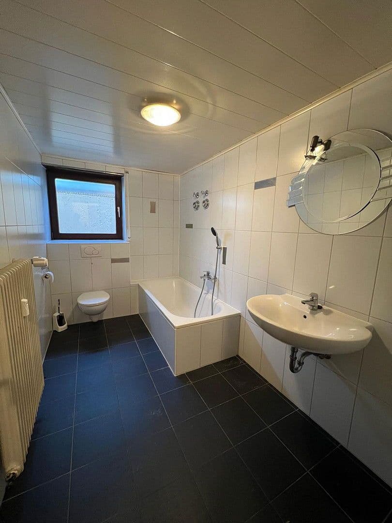 1 bedroom with open-plan kitchen flat to rent, 70 m², Wildbannstraße 19, Viernheim, Hesse 1 bedroom with open-plan kitchen flat to rent, 70 m², Wildbannstraße 19, Viernheim, Hesse