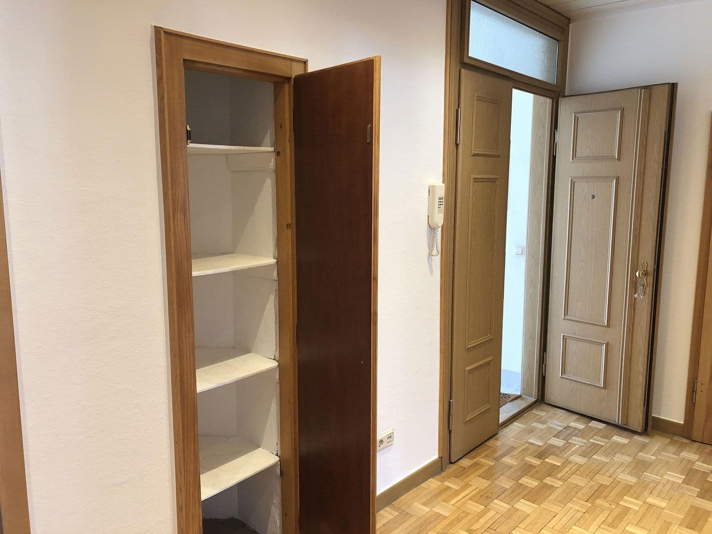 4 bedroom flat to rent, 103 m², Poststraße 10, Freiberg, Saxony 4 bedroom flat to rent, 103 m², Poststraße 10, Freiberg, Saxony