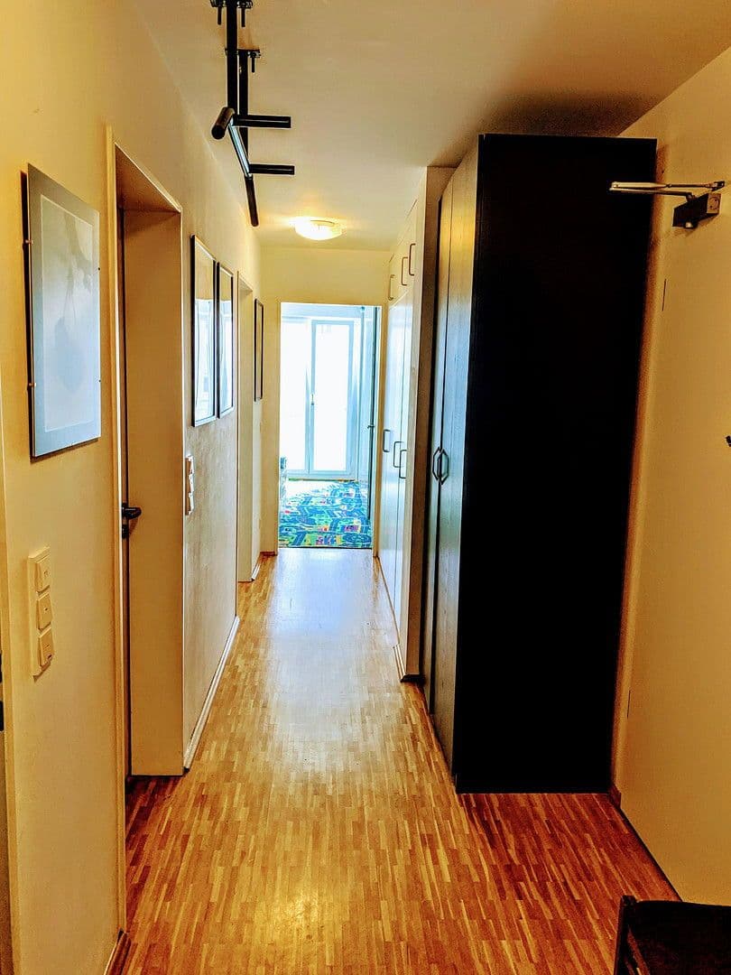 3 bedroom flat to rent, 100 m², Margit-Schramm-Straße 8,, München, Bavaria 3 bedroom flat to rent, 100 m², Margit-Schramm-Straße 8,, München, Bavaria