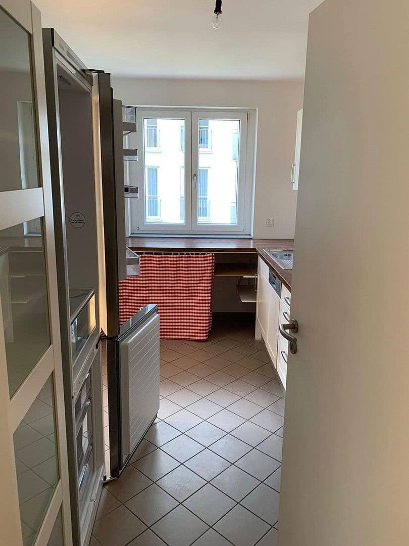 3 bedroom flat to rent, 100 m², Margit-Schramm-Straße 8,, München, Bavaria 3 bedroom flat to rent, 100 m², Margit-Schramm-Straße 8,, München, Bavaria