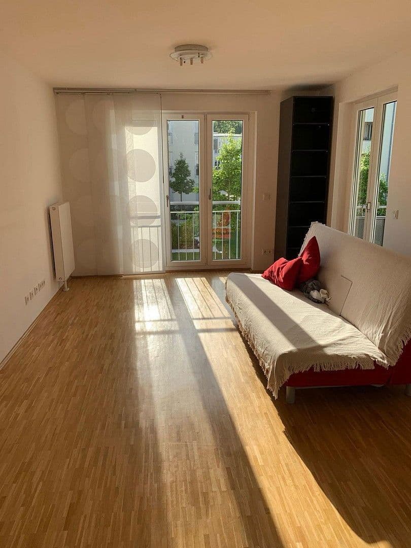 3 bedroom flat to rent, 100 m², Margit-Schramm-Straße 8,, München, Bavaria 3 bedroom flat to rent, 100 m², Margit-Schramm-Straße 8,, München, Bavaria