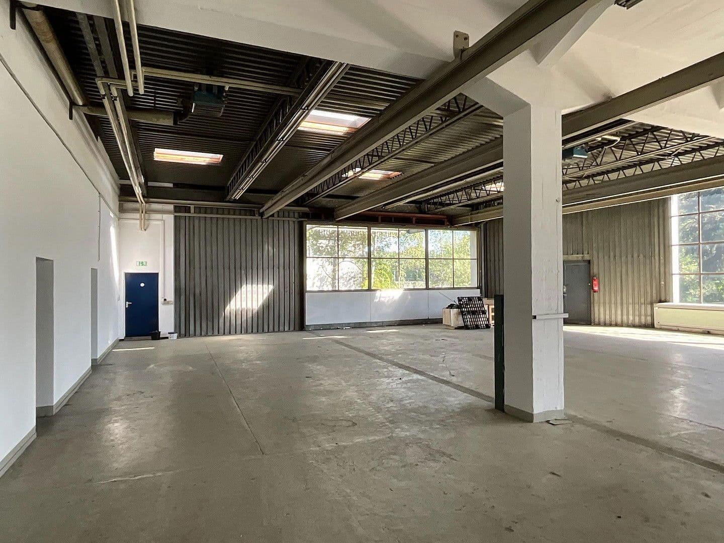 non-residential property to rent, 1,450 m², Geretsried, Bavaria non-residential property to rent, 1,450 m², Geretsried, Bavaria