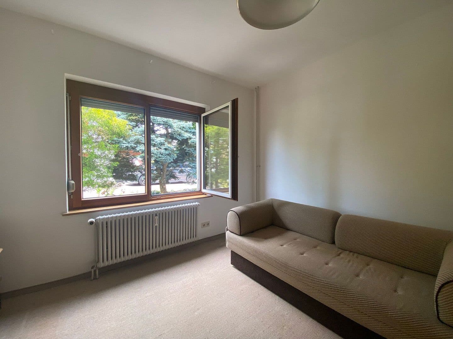 4 bedroom flat to rent, 126 m², Jestetten, Baden-Württemberg 4 bedroom flat to rent, 126 m², Jestetten, Baden-Württemberg