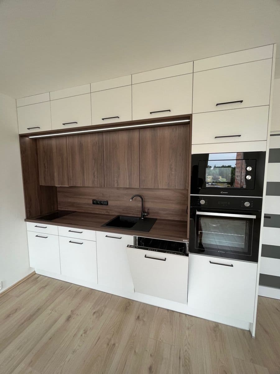 Studio flat to rent, 31 m², Brněnská, Plzeň, Plzeňský Region Studio flat to rent, 31 m², Brněnská, Plzeň, Plzeňský Region