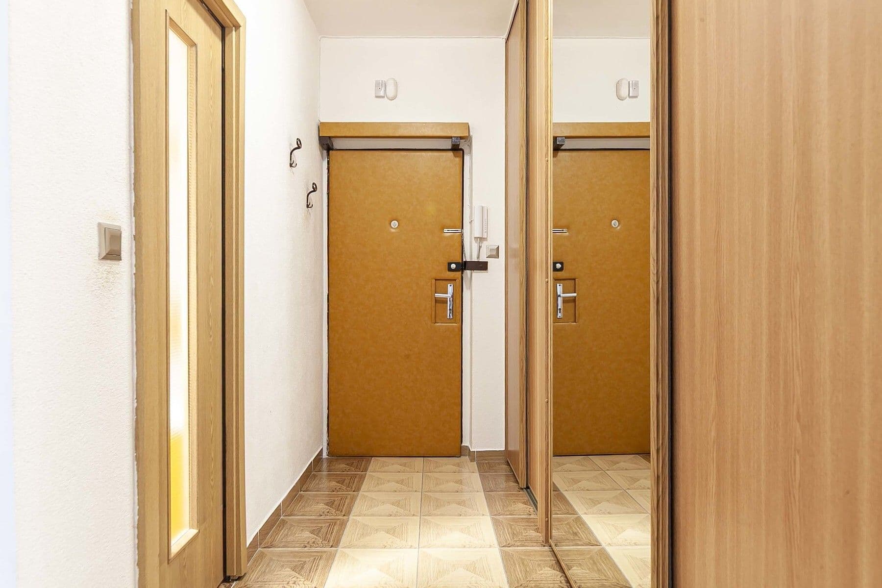 2 bedroom flat for sale, 51 m², Nad Alejí, Prague, Prague 2 bedroom flat for sale, 51 m², Nad Alejí, Prague, Prague