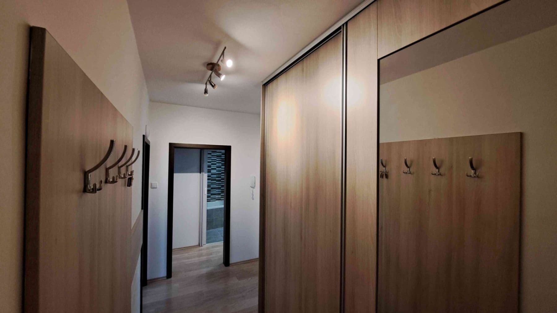 3 bedroom flat to rent, 75 m², Na Jílech, Česká Lípa, Liberecký Region 3 bedroom flat to rent, 75 m², Na Jílech, Česká Lípa, Liberecký Region