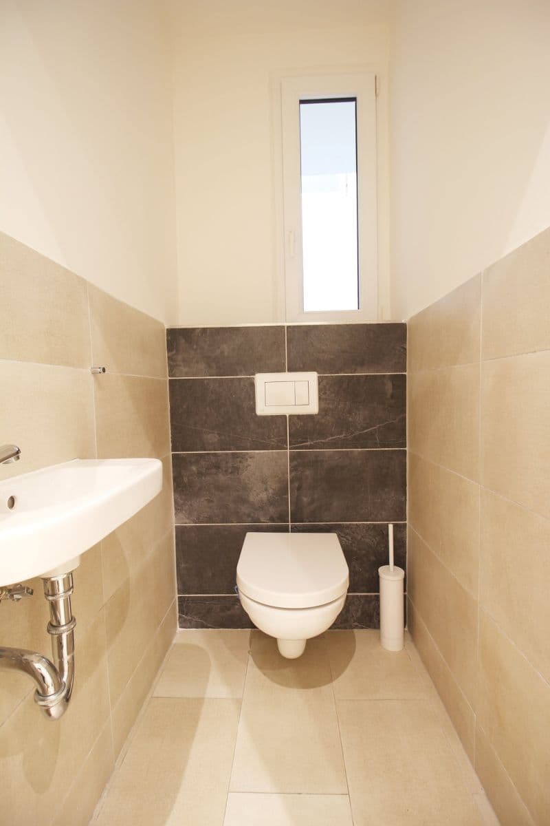 1 bedroom with open-plan kitchen flat to rent, 66 m², Tusarova, Prague, Prague 1 bedroom with open-plan kitchen flat to rent, 66 m², Tusarova, Prague, Prague