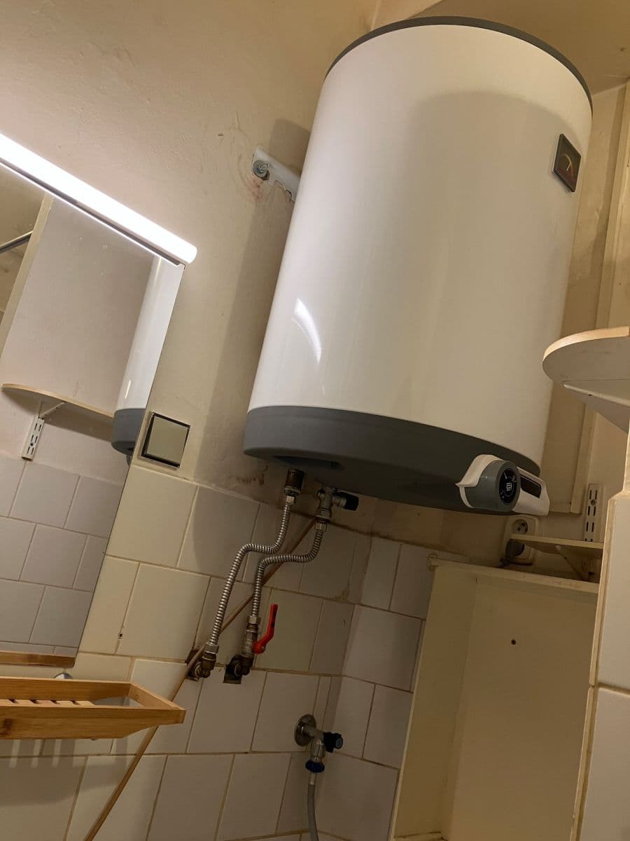 1 bedroom with open-plan kitchen flat to rent, 50 m², Čajkovského, Prague, Prague 1 bedroom with open-plan kitchen flat to rent, 50 m², Čajkovského, Prague, Prague