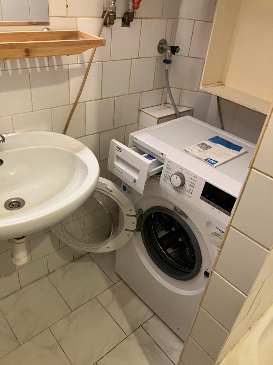 1 bedroom with open-plan kitchen flat to rent, 50 m², Čajkovského, Prague, Prague 1 bedroom with open-plan kitchen flat to rent, 50 m², Čajkovského, Prague, Prague