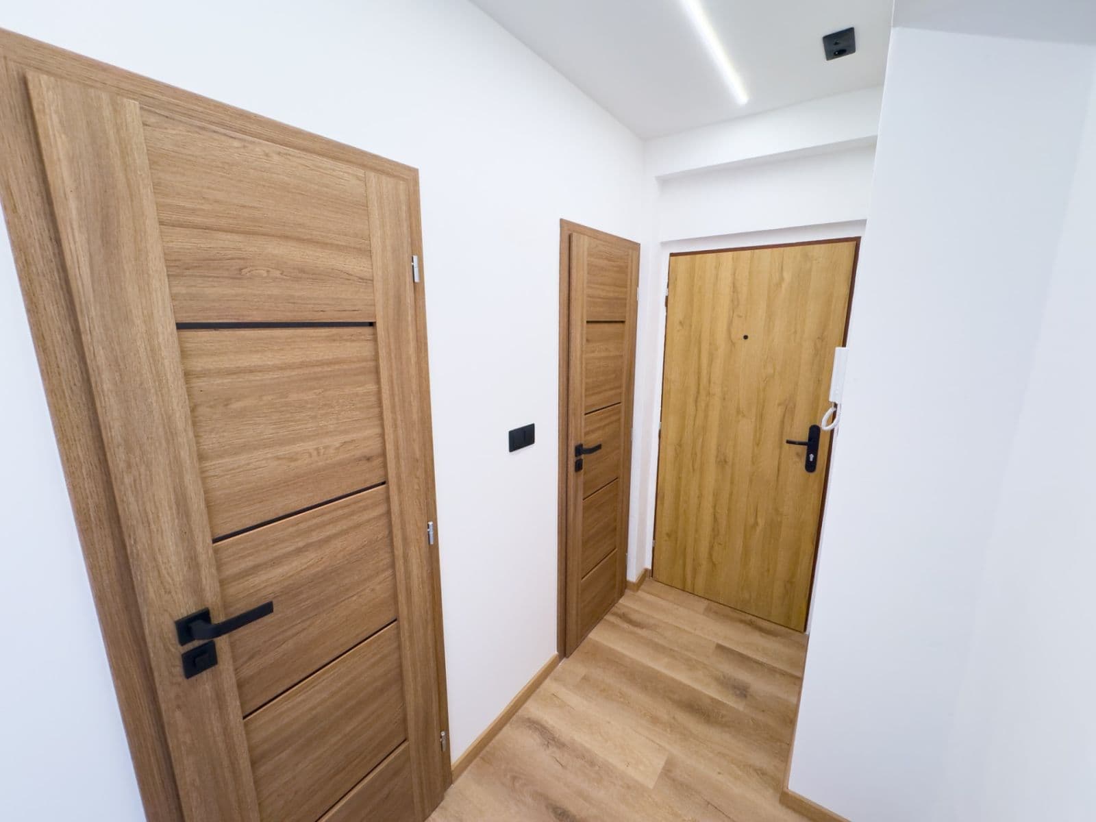 2 bedroom with open-plan kitchen flat for sale, 53 m², náměstí Generála Píky, Plzeň, Plzeňský Region 2 bedroom with open-plan kitchen flat for sale, 53 m², náměstí Generála Píky, Plzeň, Plzeňský Region