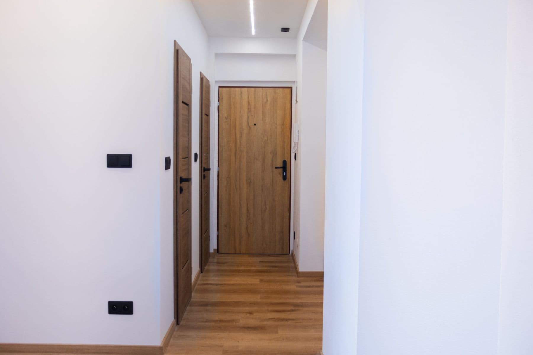 2 bedroom with open-plan kitchen flat for sale, 53 m², náměstí Generála Píky, Plzeň, Plzeňský Region 2 bedroom with open-plan kitchen flat for sale, 53 m², náměstí Generála Píky, Plzeň, Plzeňský Region