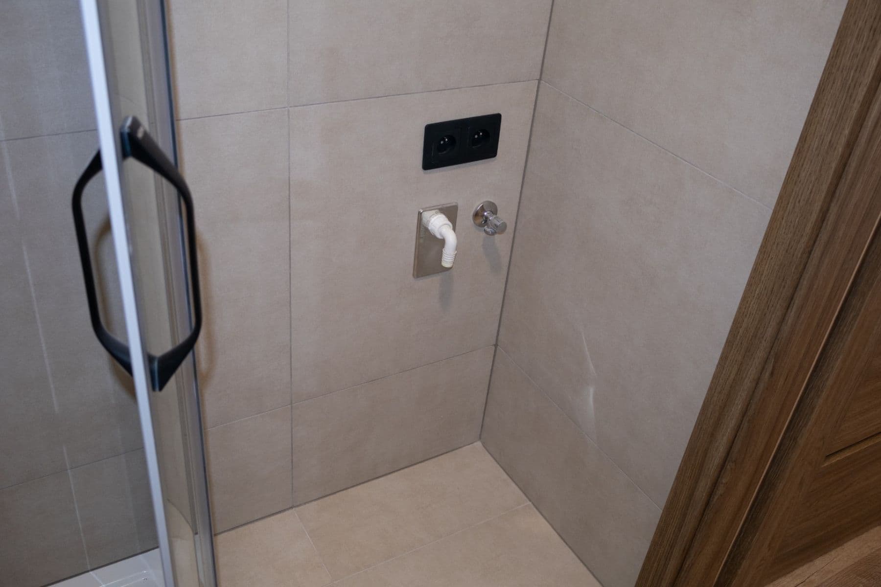 2 bedroom with open-plan kitchen flat for sale, 53 m², náměstí Generála Píky, Plzeň, Plzeňský Region 2 bedroom with open-plan kitchen flat for sale, 53 m², náměstí Generála Píky, Plzeň, Plzeňský Region