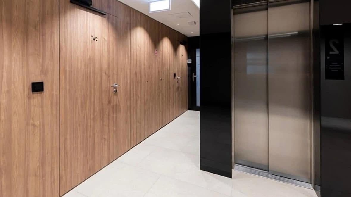 non-residential property to rent, 30 m², Rohanské nábřeží, Prague, Prague non-residential property to rent, 30 m², Rohanské nábřeží, Prague, Prague