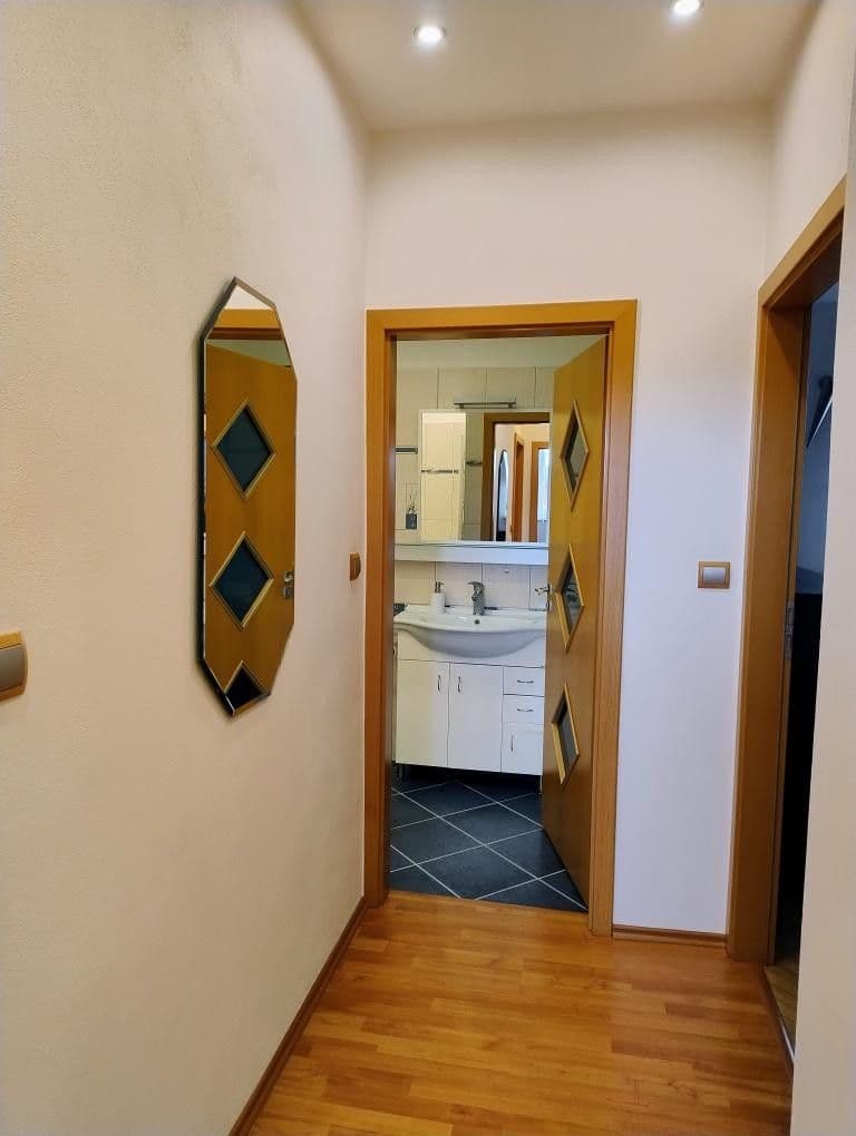 1 bedroom with open-plan kitchen flat to rent, 48 m², K. H. Máchy, Příbram, Středočeský Region 1 bedroom with open-plan kitchen flat to rent, 48 m², K. H. Máchy, Příbram, Středočeský Region