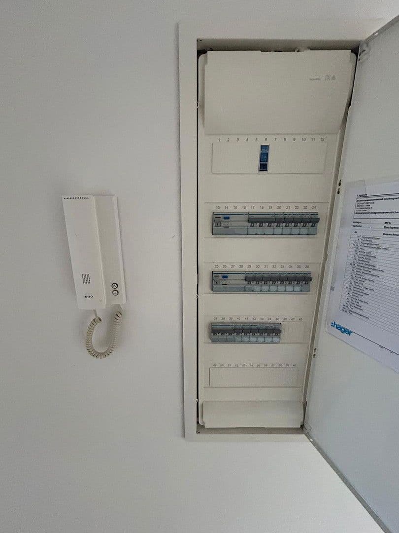 3 bedroom flat to rent, 54 m², Brakerstr. 17, Bielefeld, North Rhine-Westphalia 3 bedroom flat to rent, 54 m², Brakerstr. 17, Bielefeld, North Rhine-Westphalia