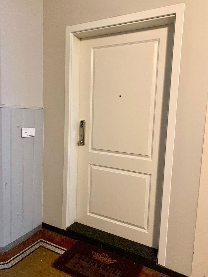 3 bedroom flat to rent, 74 m², Osterweihstrasse.4, Zwickau, Saxony 3 bedroom flat to rent, 74 m², Osterweihstrasse.4, Zwickau, Saxony