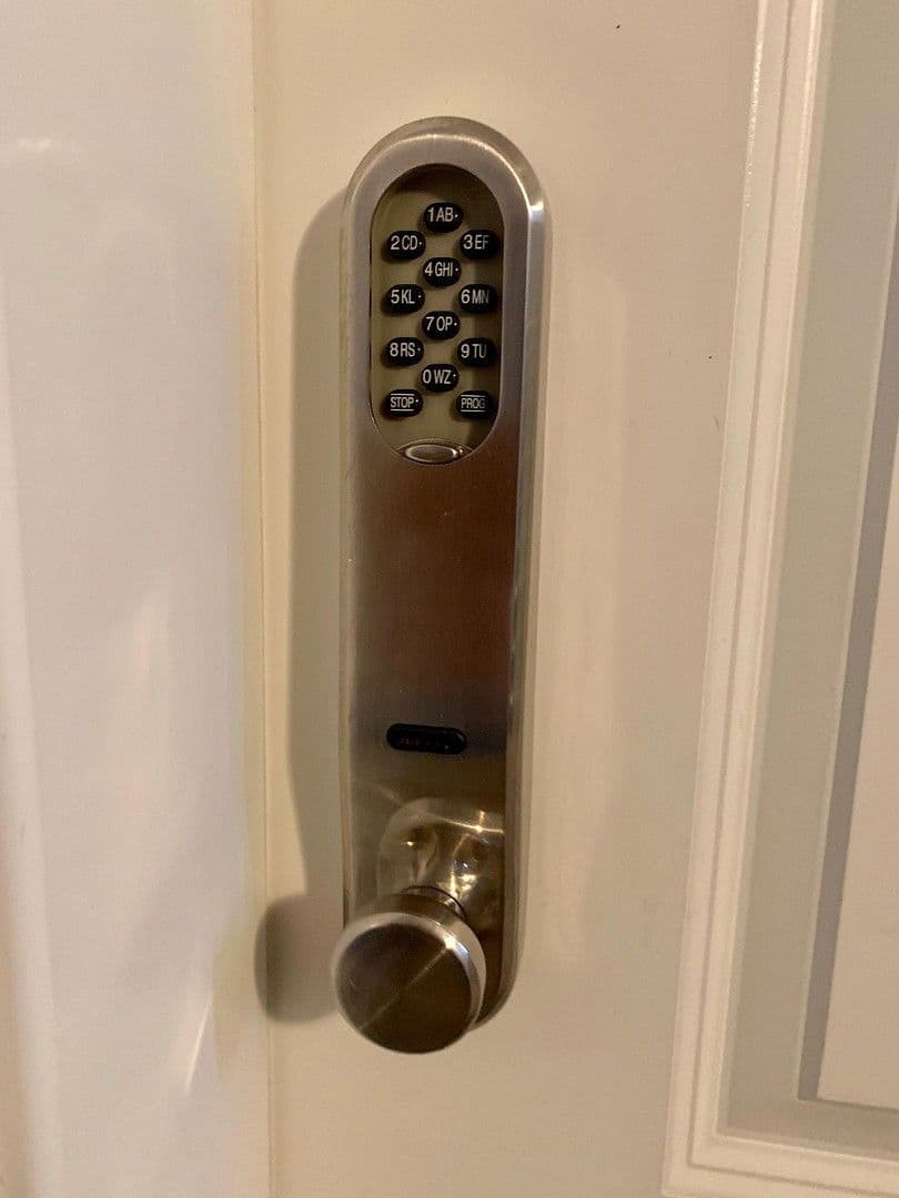 3 bedroom flat to rent, 74 m², Osterweihstrasse.4, Zwickau, Saxony 3 bedroom flat to rent, 74 m², Osterweihstrasse.4, Zwickau, Saxony