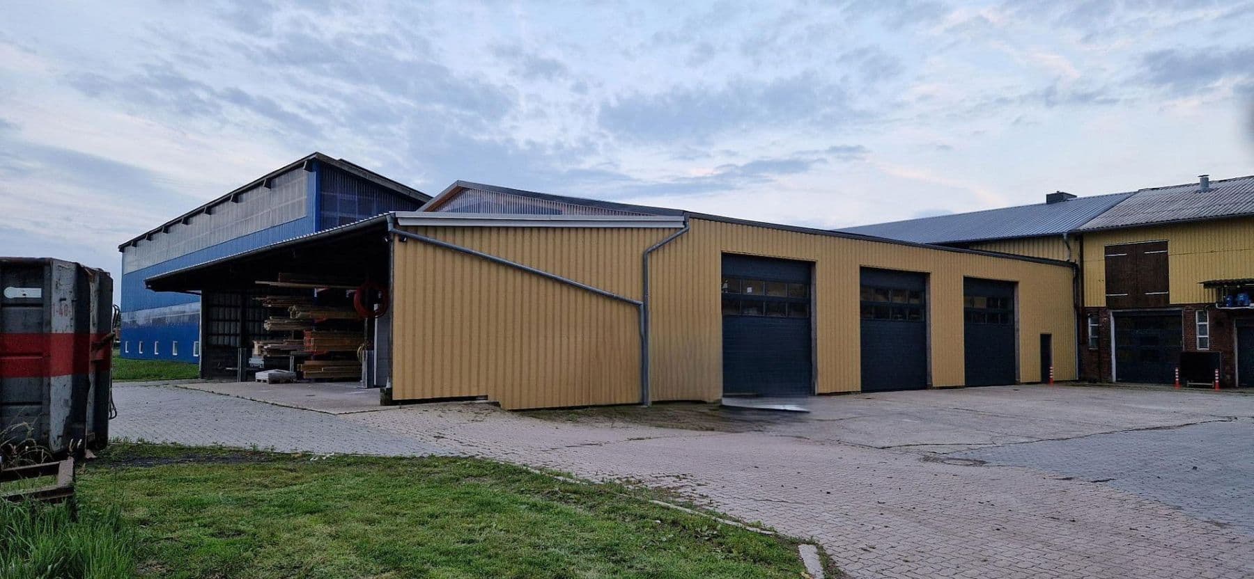 non-residential property to rent, 278 m², Bullenkuhlen, Schleswig-Holstein non-residential property to rent, 278 m², Bullenkuhlen, Schleswig-Holstein