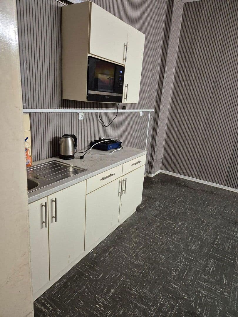 non-residential property to rent, 800 m², Gertherstr. 8-10, Bochum Gerthe, North Rhine-Westphalia non-residential property to rent, 800 m², Gertherstr. 8-10, Bochum Gerthe, North Rhine-Westphalia