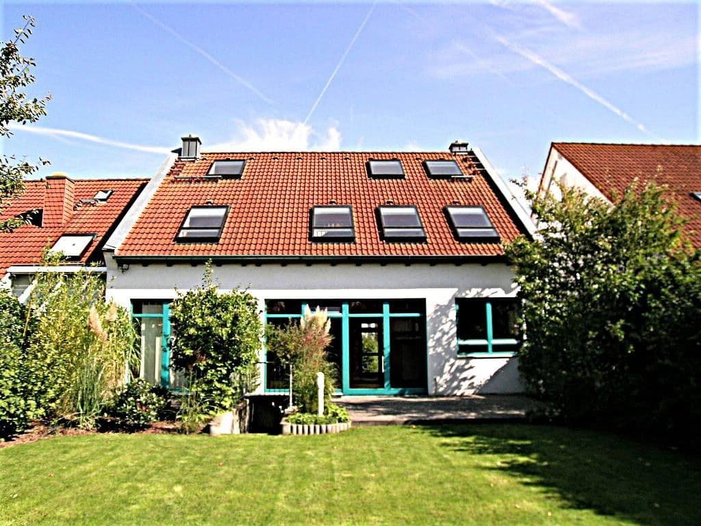 house to rent, 200 m², Frankfurt, Hesse house to rent, 200 m², Frankfurt, Hesse