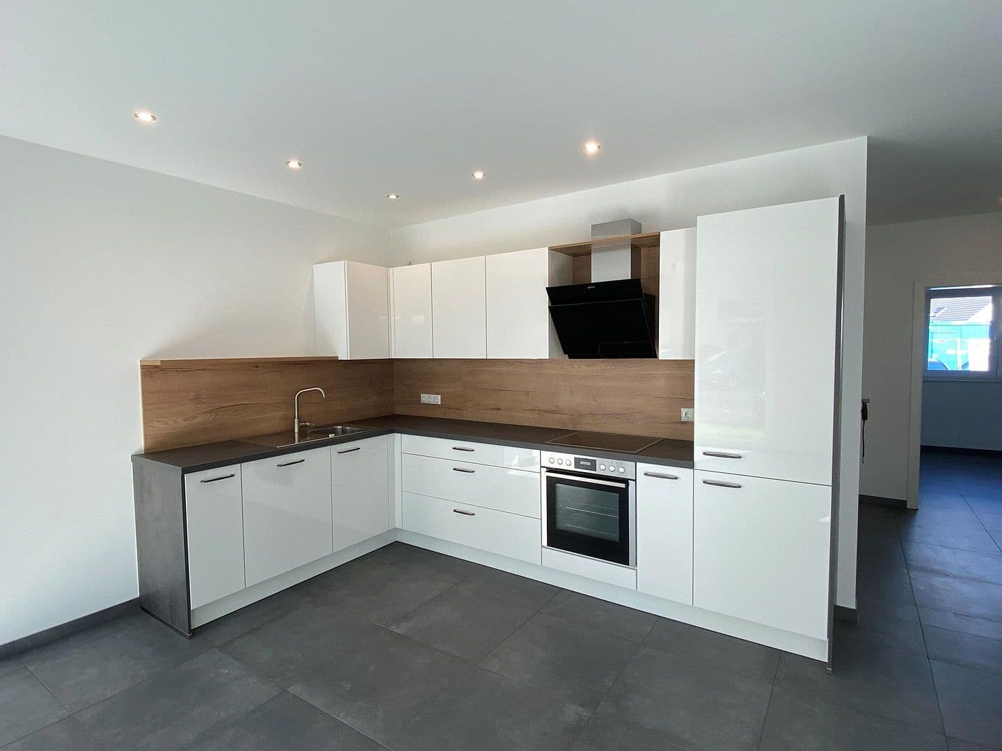 3 bedroom flat to rent, 86 m², Zülpich, North Rhine-Westphalia 3 bedroom flat to rent, 86 m², Zülpich, North Rhine-Westphalia