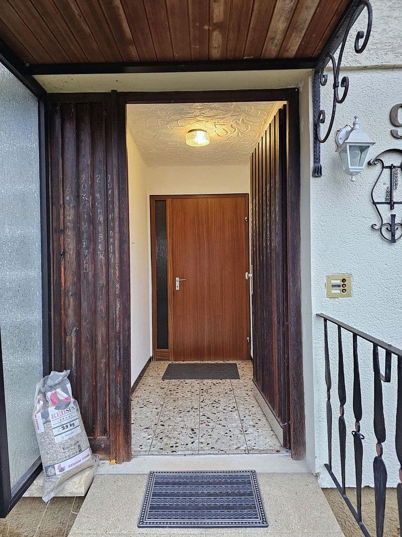 house for sale, 157 m², Neuhausen, Baden-Württemberg house for sale, 157 m², Neuhausen, Baden-Württemberg