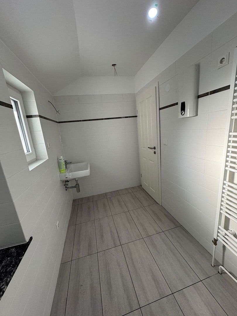 4 bedroom flat to rent, 116 m², Sarstedt, Lower Saxony 4 bedroom flat to rent, 116 m², Sarstedt, Lower Saxony