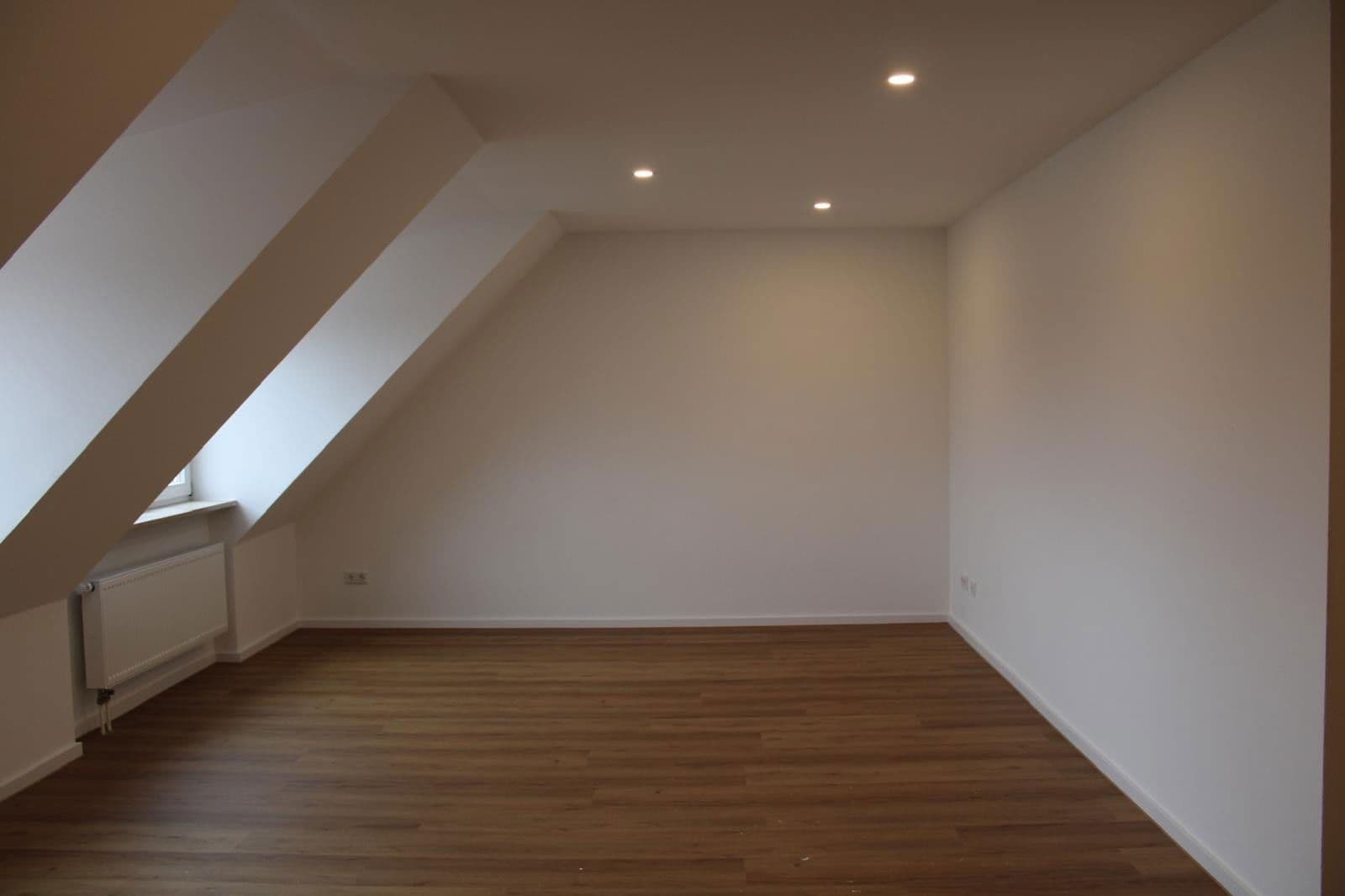 3 bedroom flat to rent, 100 m², Bahnhofsstraße 9, Eichenau, Bavaria 3 bedroom flat to rent, 100 m², Bahnhofsstraße 9, Eichenau, Bavaria