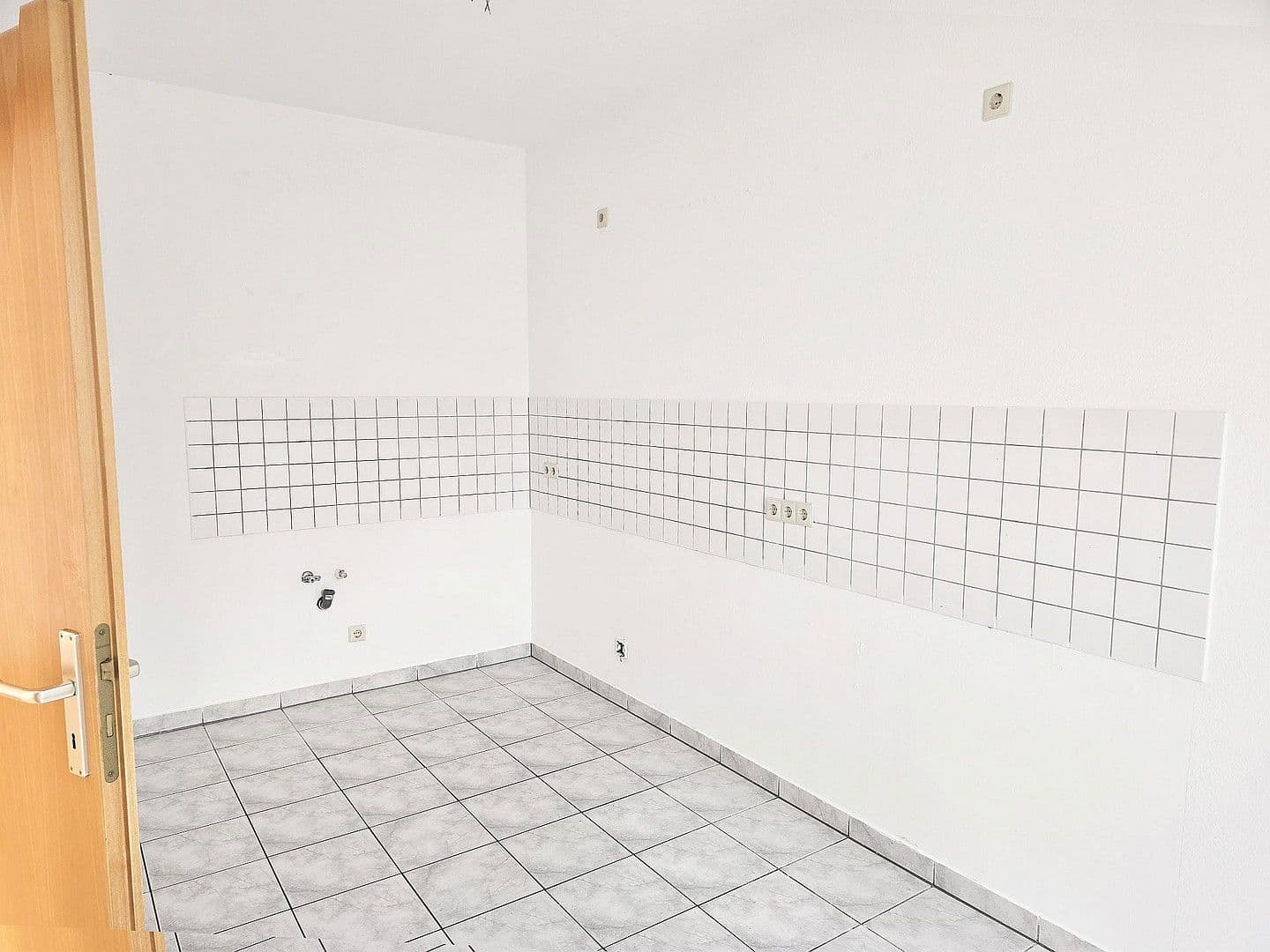 3 bedroom flat to rent, 67 m², Conrad Clauß Straße 20, Hohenstein-Ernstthal, Saxony 3 bedroom flat to rent, 67 m², Conrad Clauß Straße 20, Hohenstein-Ernstthal, Saxony