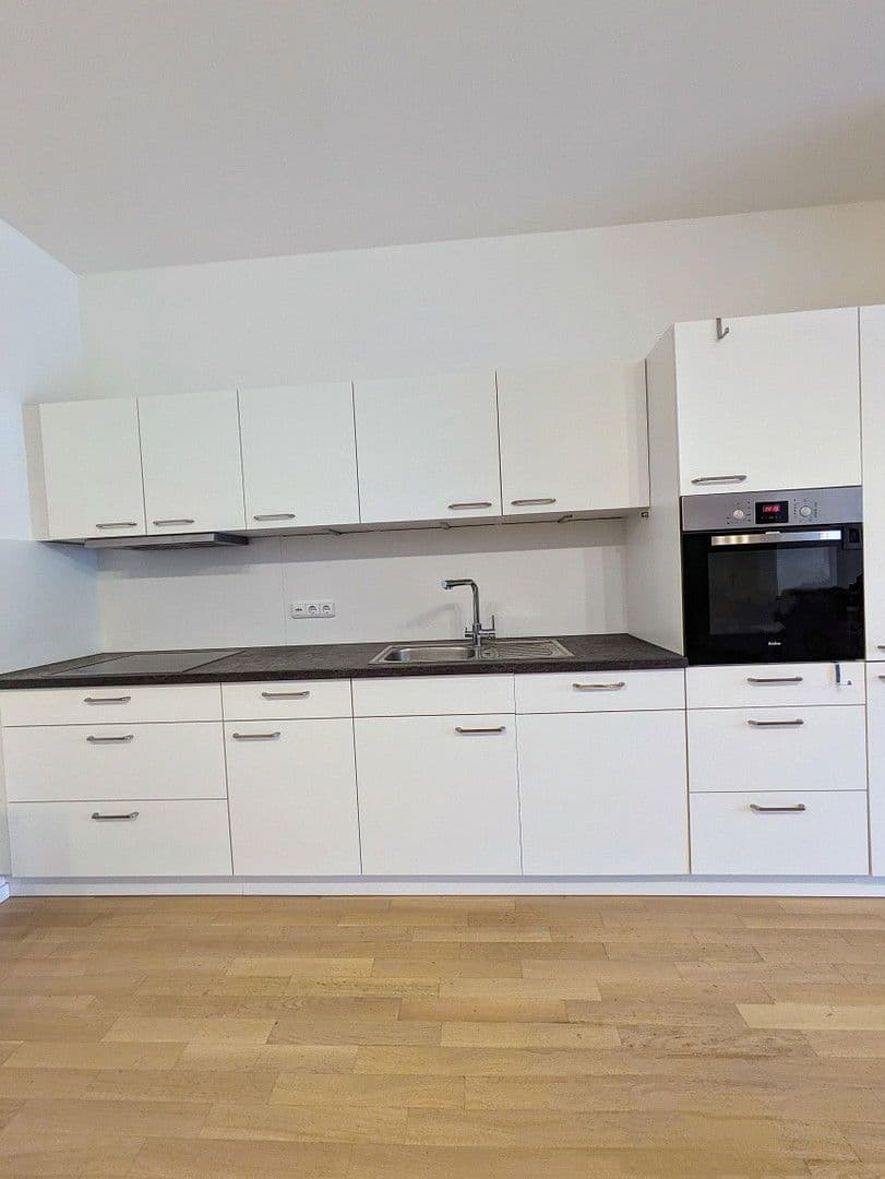 3 bedroom flat to rent, 119 m², Heubnerweg 7, Berlin, Berlin 3 bedroom flat to rent, 119 m², Heubnerweg 7, Berlin, Berlin