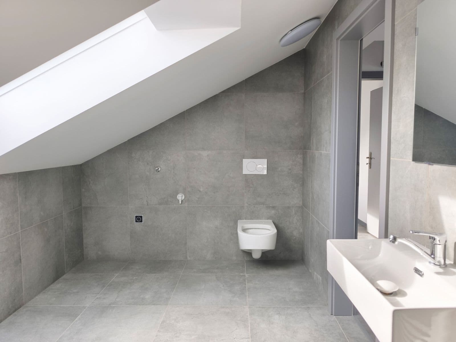 2 bedroom with open-plan kitchen flat to rent, 89 m², Švestková, Tišice, Středočeský Region 2 bedroom with open-plan kitchen flat to rent, 89 m², Švestková, Tišice, Středočeský Region