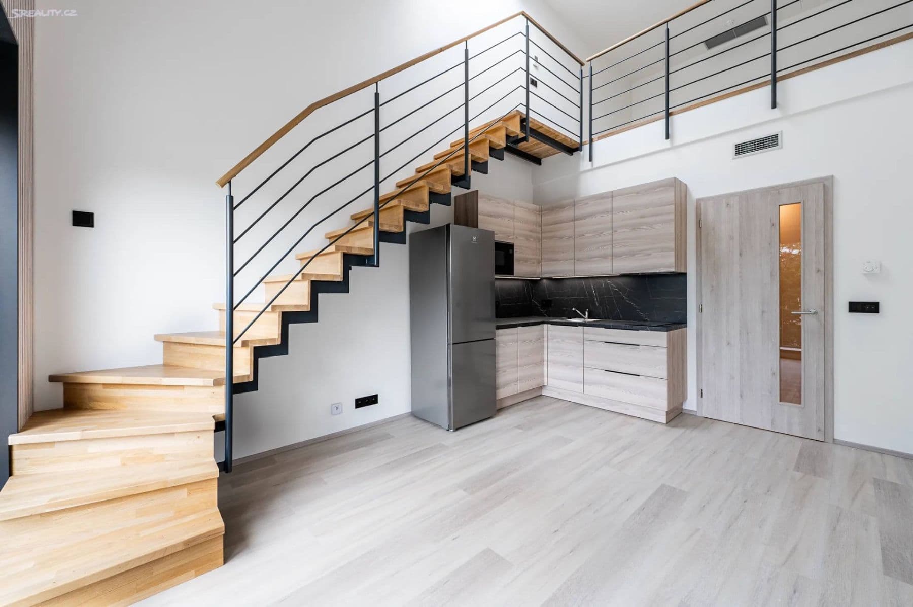 1 bedroom with open-plan kitchen flat to rent, 43 m², Na Zlíchově, Prague, Prague 1 bedroom with open-plan kitchen flat to rent, 43 m², Na Zlíchově, Prague, Prague