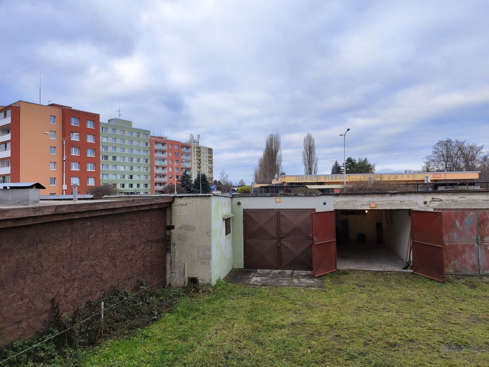 garage to rent, 20 m², Kladno, Středočeský Region garage to rent, 20 m², Kladno, Středočeský Region