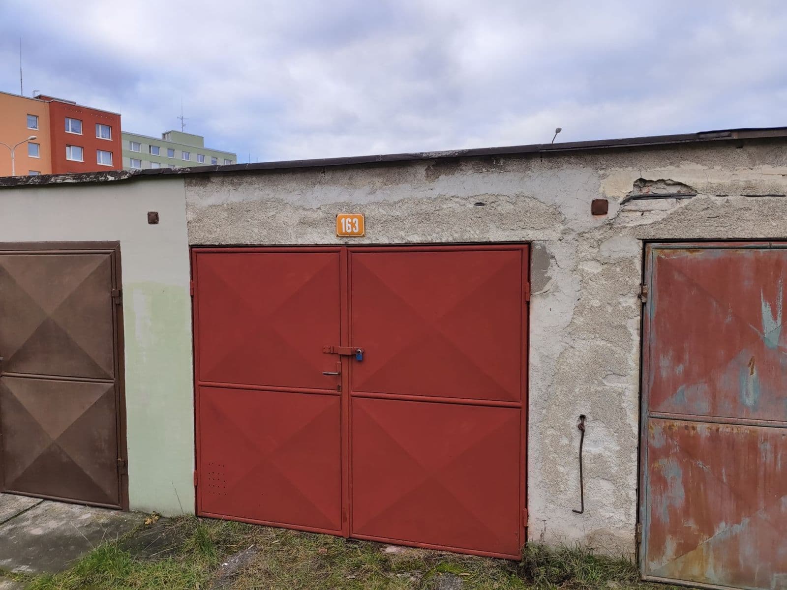 garage to rent, 20 m², Kladno, Středočeský Region garage to rent, 20 m², Kladno, Středočeský Region