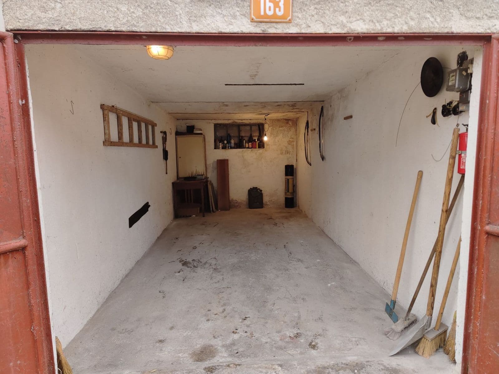 garage to rent, 20 m², Kladno, Středočeský Region garage to rent, 20 m², Kladno, Středočeský Region