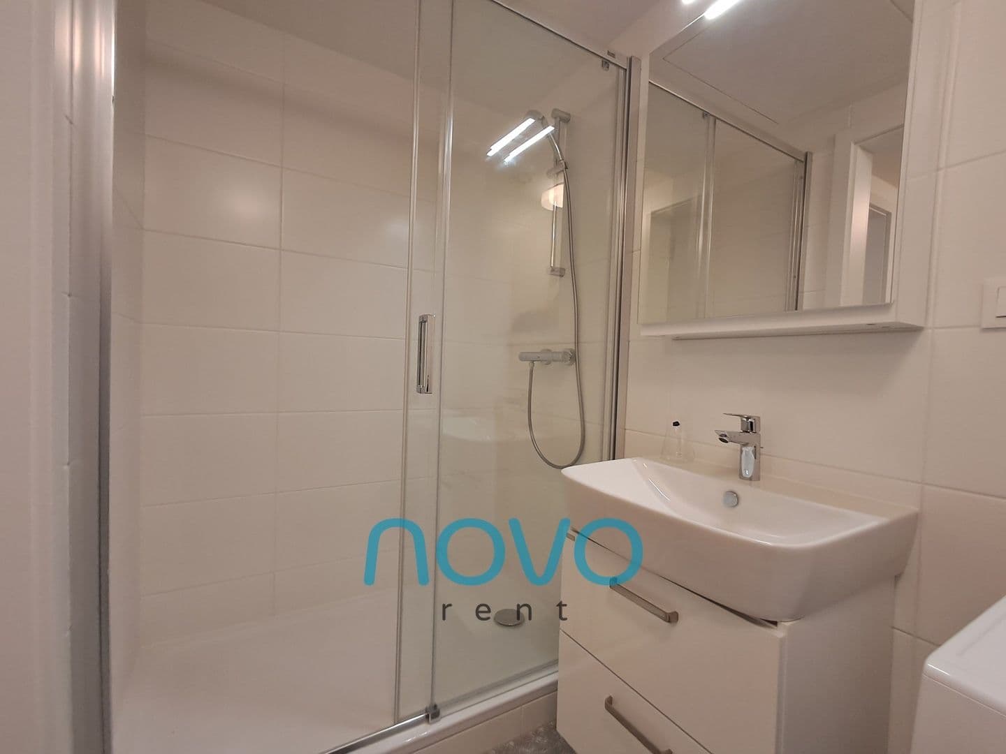 1 bedroom with open-plan kitchen flat to rent, 49 m², Kolmanova, Prague, Prague 1 bedroom with open-plan kitchen flat to rent, 49 m², Kolmanova, Prague, Prague