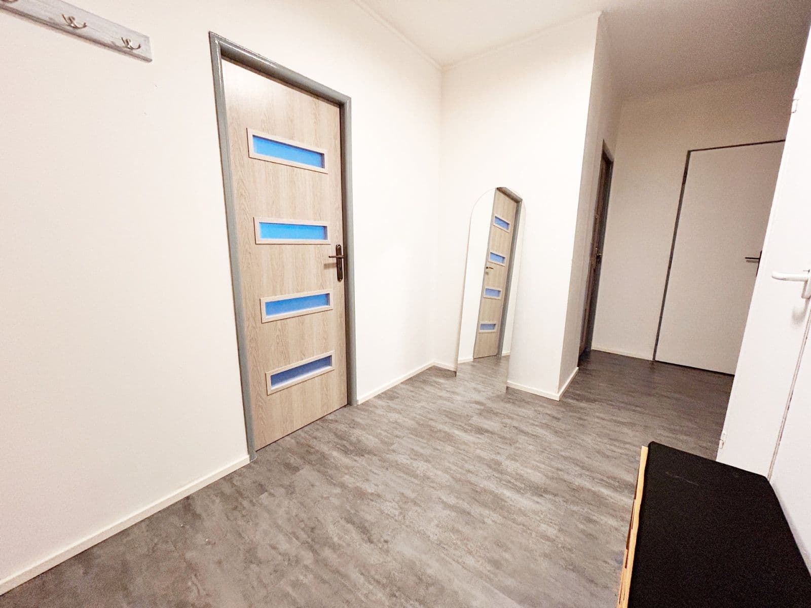 2 bedroom with open-plan kitchen flat to rent, 68 m², Děčínská, Kladno, Středočeský Region 2 bedroom with open-plan kitchen flat to rent, 68 m², Děčínská, Kladno, Středočeský Region