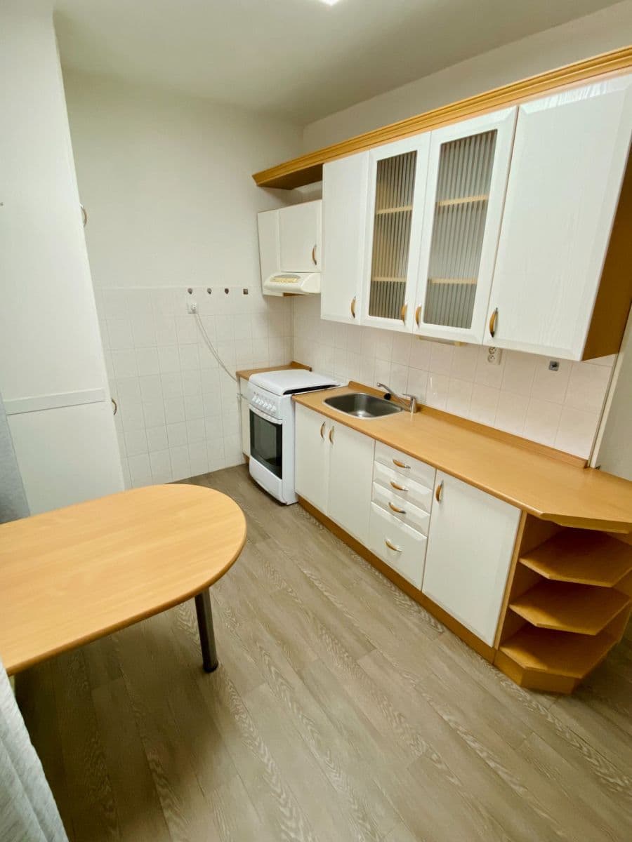 2 bedroom flat to rent, 52 m², Březohorská, Příbram, Středočeský Region 2 bedroom flat to rent, 52 m², Březohorská, Příbram, Středočeský Region