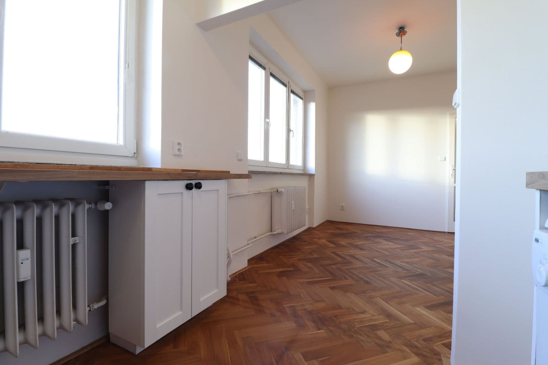 1 bedroom with open-plan kitchen flat to rent, 44 m², Argentinská, Prague, Prague 1 bedroom with open-plan kitchen flat to rent, 44 m², Argentinská, Prague, Prague