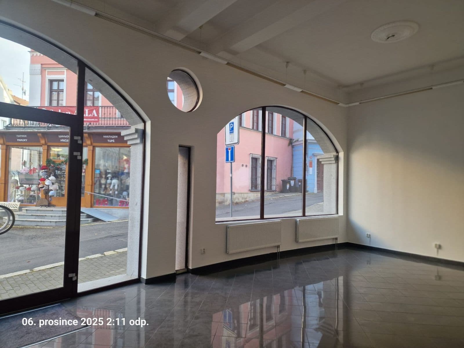 non-residential property to rent, 46 m², Zámecký vrch, Karlovy Vary, Karlovarský Region non-residential property to rent, 46 m², Zámecký vrch, Karlovy Vary, Karlovarský Region