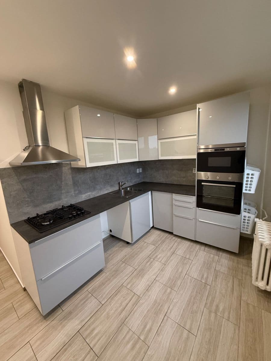 2 bedroom flat for sale, 65 m², Pod Rozhlednou, Ústí nad Labem, Ústecký Region 2 bedroom flat for sale, 65 m², Pod Rozhlednou, Ústí nad Labem, Ústecký Region