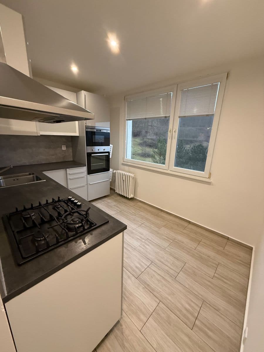 2 bedroom flat for sale, 65 m², Pod Rozhlednou, Ústí nad Labem, Ústecký Region 2 bedroom flat for sale, 65 m², Pod Rozhlednou, Ústí nad Labem, Ústecký Region