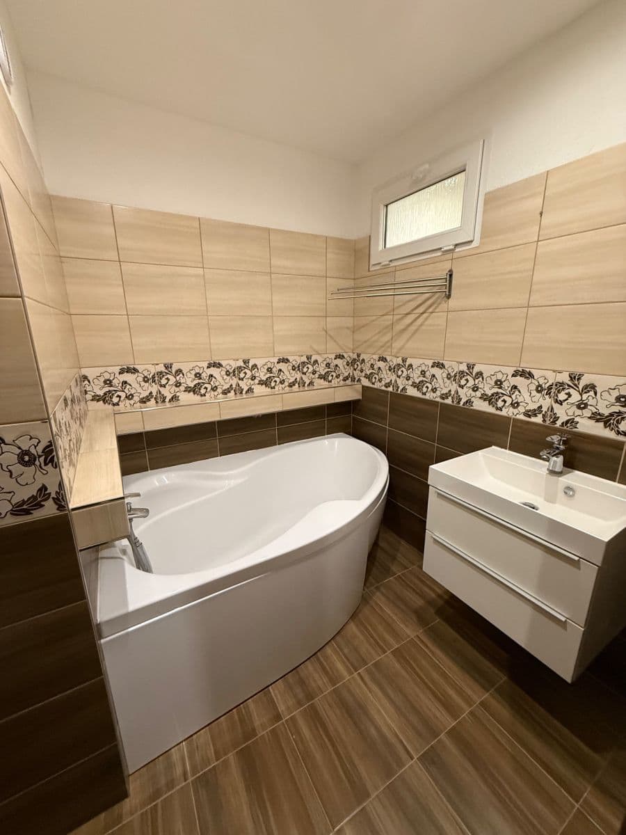 2 bedroom flat for sale, 65 m², Pod Rozhlednou, Ústí nad Labem, Ústecký Region 2 bedroom flat for sale, 65 m², Pod Rozhlednou, Ústí nad Labem, Ústecký Region