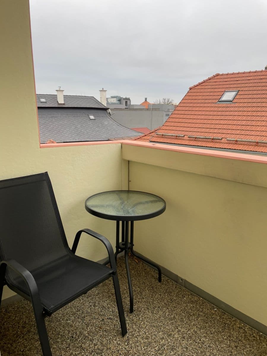 2 bedroom with open-plan kitchen flat to rent, 71 m², Mezibranská, Kutná Hora, Středočeský Region 2 bedroom with open-plan kitchen flat to rent, 71 m², Mezibranská, Kutná Hora, Středočeský Region