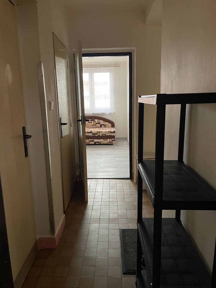 2 bedroom with open-plan kitchen flat to rent, 71 m², Mezibranská, Kutná Hora, Středočeský Region 2 bedroom with open-plan kitchen flat to rent, 71 m², Mezibranská, Kutná Hora, Středočeský Region