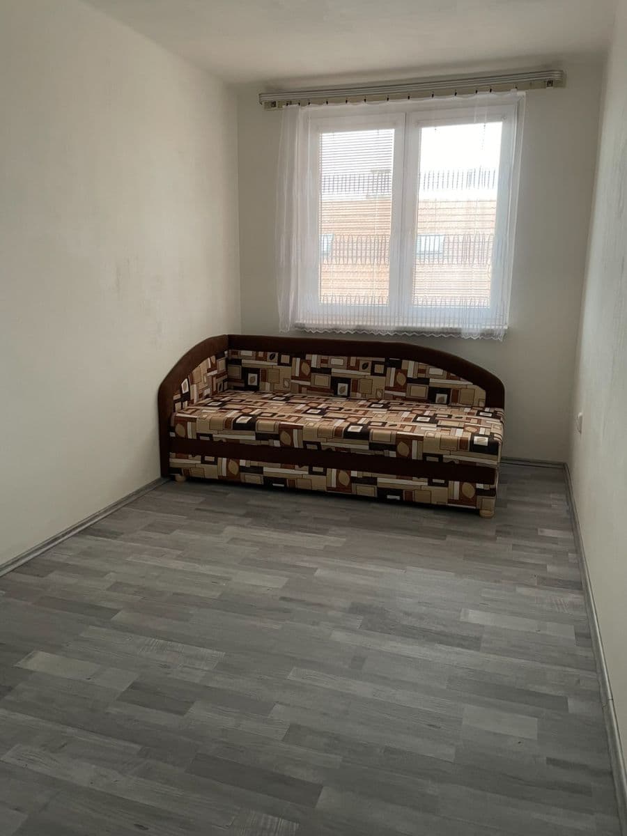 2 bedroom with open-plan kitchen flat to rent, 71 m², Mezibranská, Kutná Hora, Středočeský Region 2 bedroom with open-plan kitchen flat to rent, 71 m², Mezibranská, Kutná Hora, Středočeský Region