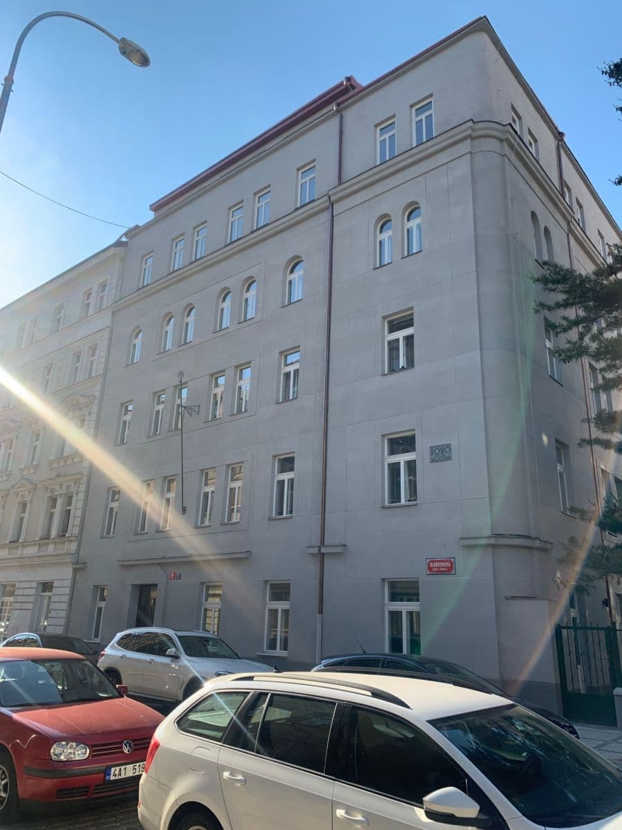 1 bedroom with open-plan kitchen flat to rent, 50 m², Oldřichova, Prague, Prague 1 bedroom with open-plan kitchen flat to rent, 50 m², Oldřichova, Prague, Prague