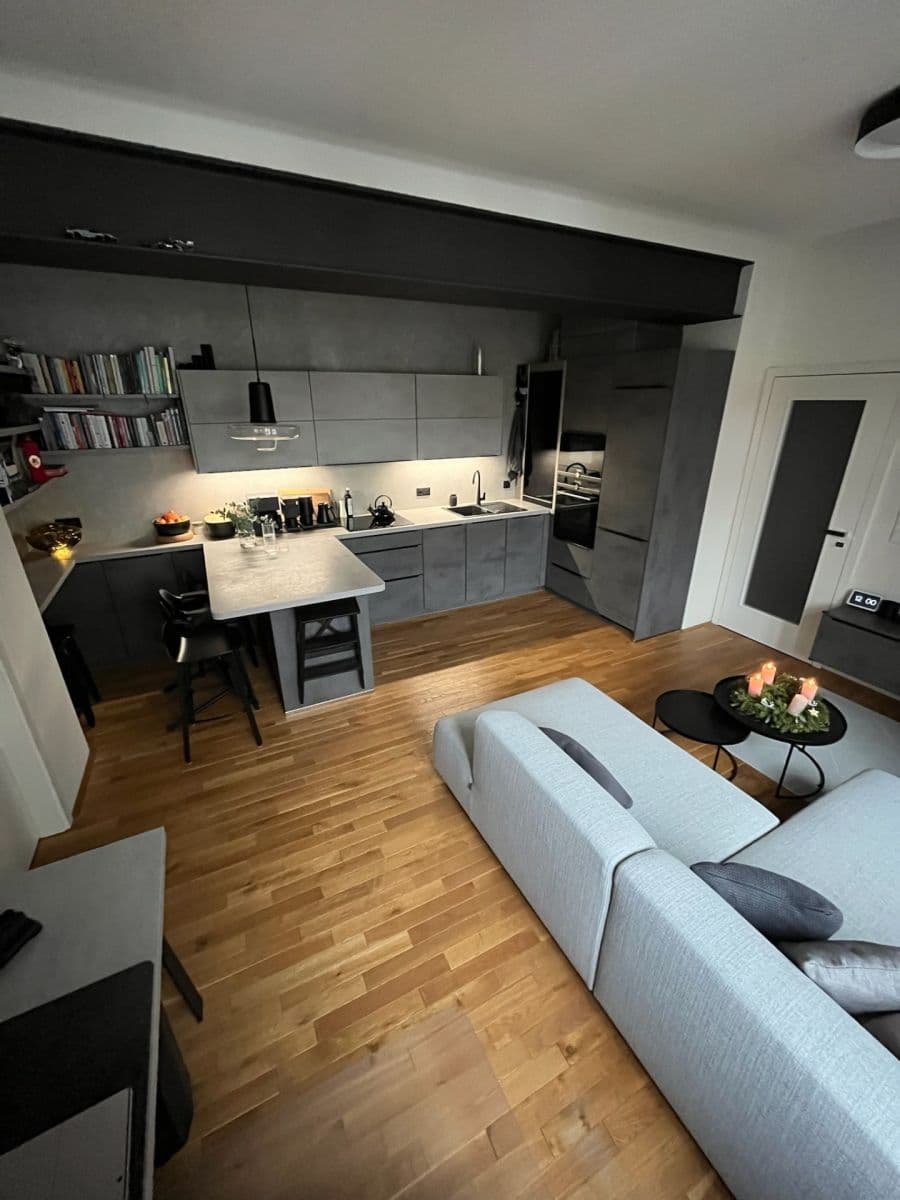 1 bedroom with open-plan kitchen flat to rent, 50 m², Oldřichova, Prague, Prague 1 bedroom with open-plan kitchen flat to rent, 50 m², Oldřichova, Prague, Prague