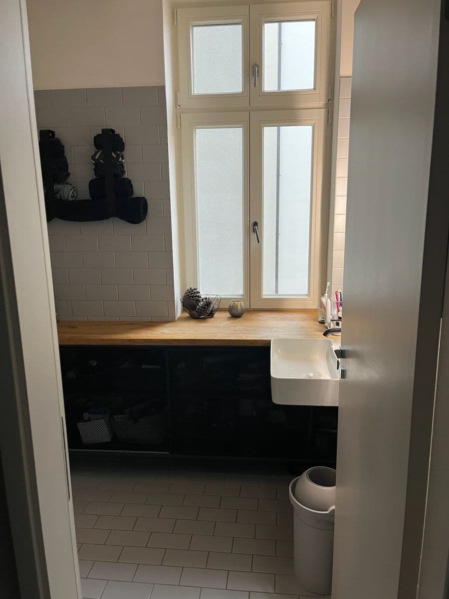 1 bedroom with open-plan kitchen flat to rent, 50 m², Oldřichova, Prague, Prague 1 bedroom with open-plan kitchen flat to rent, 50 m², Oldřichova, Prague, Prague